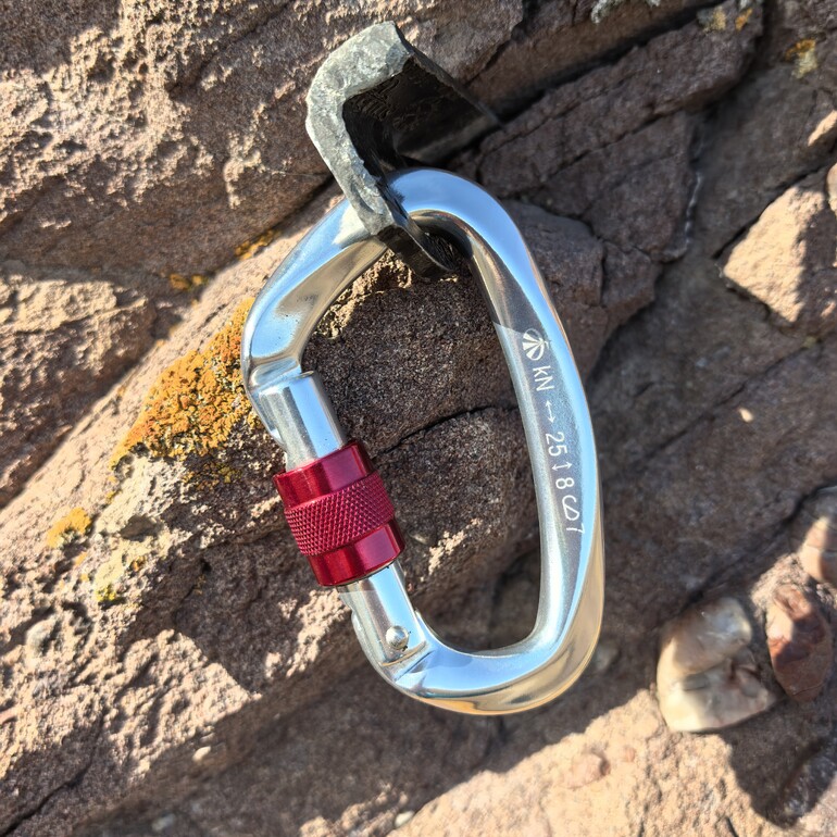 VER 0211 Карабин с ручной блокировкой малый с муфтой (Keylock) ф.Vertical